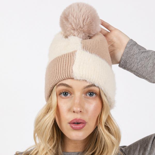 FUZZY DETAILED FLEECE POM POM BEANIE