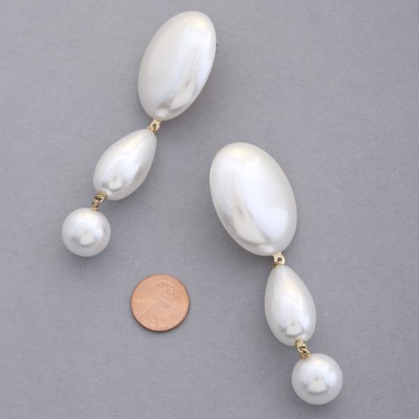 TRIPLE PEARL DANGLE EARRING