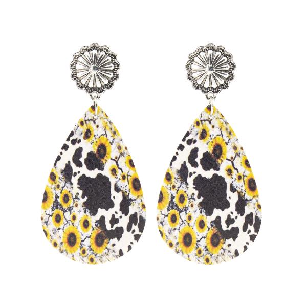 TEARDROP FLOWER PATTERN EARRING