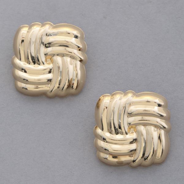 LINED METAL SQUARE EARRING