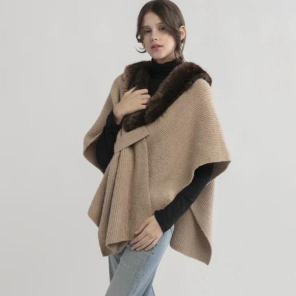 FUR COLLAR SHAWL