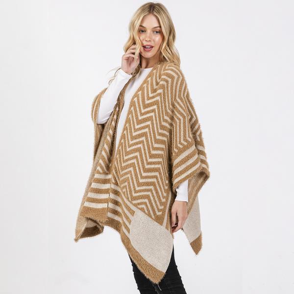 FUZZY CHEVRON PATTERN RUANA