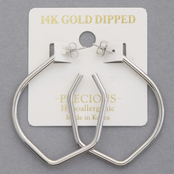 14K GOLD DIPPED METAL EARRING