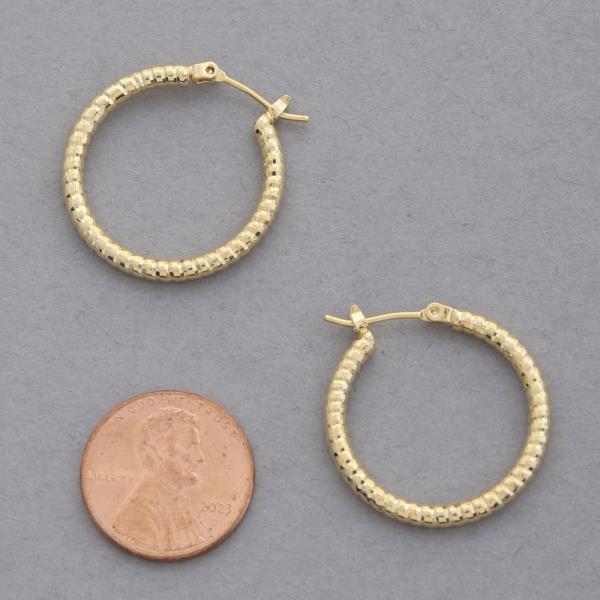 14K GOLD DIPPED TEXTURED HOOP EARRING