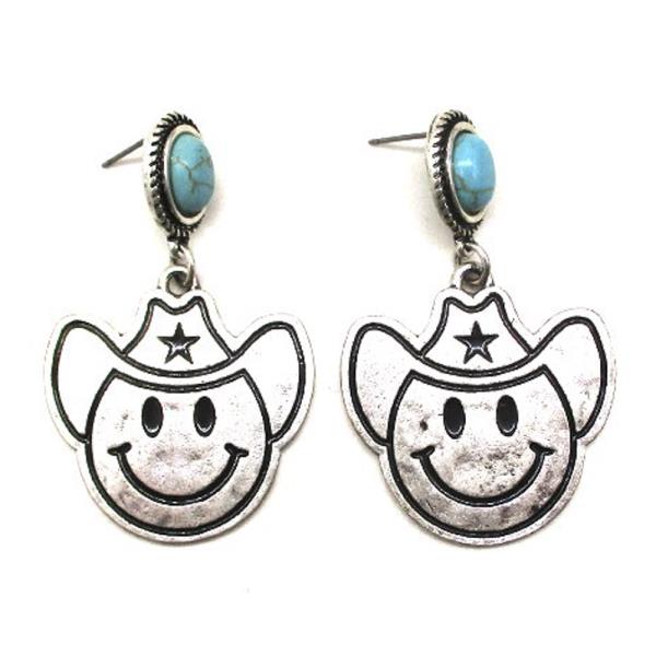 WESTERN STYLE HAPPY FACE DANGLE EARRING