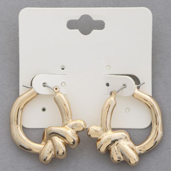 ORGANIC SHAPE METAL HOOP EARRING