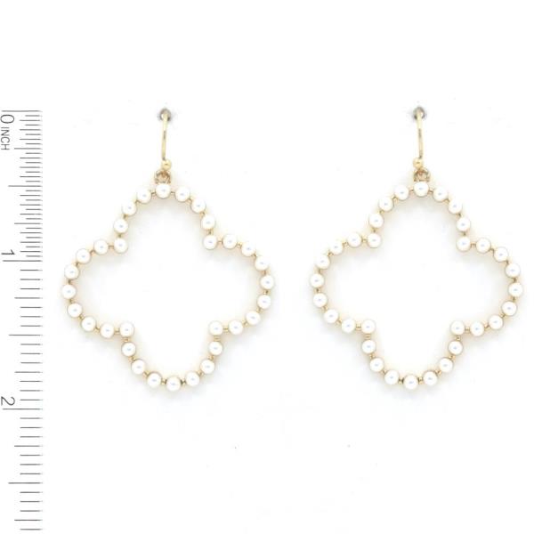 PEARL CLOVER DANGLE EARRING