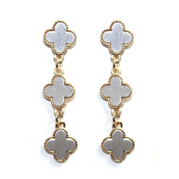 TRIPLE CLOVER DROP EARRING