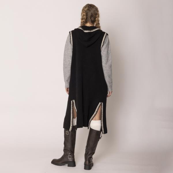 LONG HOOD VEST