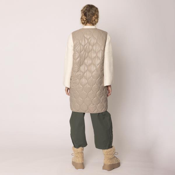 QUILTED LONG VEST