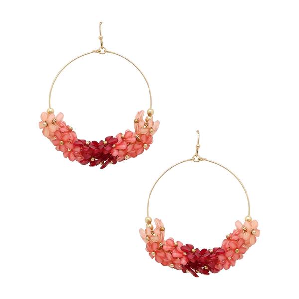 FLOWER CLUSTER HOOP EARRING