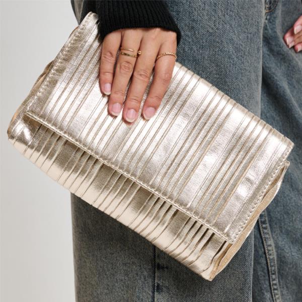 PLEATED METALLIC ESMERALDA CLUTCH BAG