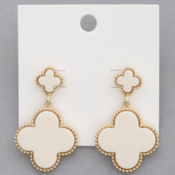 ACETATE CLOVER DANGE EARRING