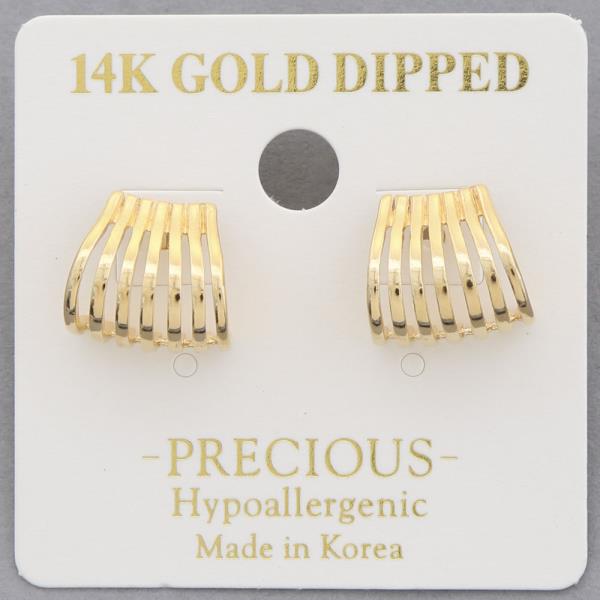 14K GOLD DIPPED METAL EARRING