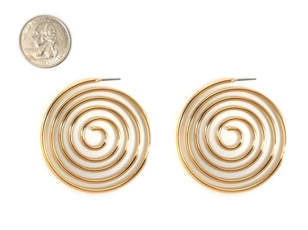 METAL SWIRL EARRING