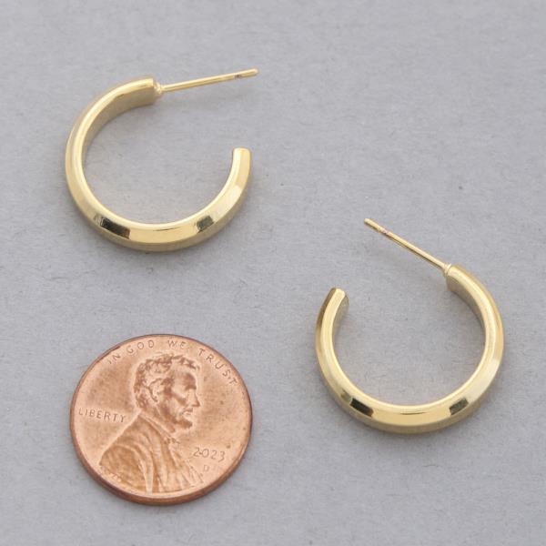 14K GOLD DIPPED SQUARE EDGE HOOP EARRING