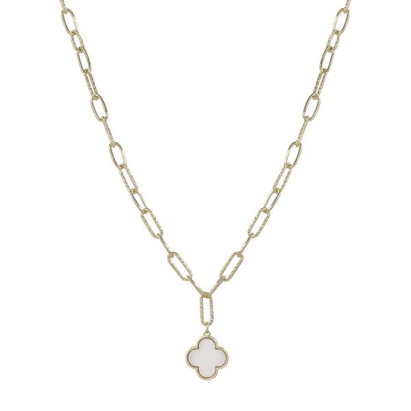 CLOVER CHARM OVAL LINK NECKLACE