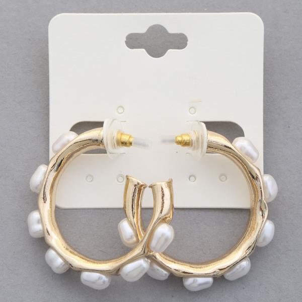 PEARL BEAD EDGE OPEN HOOP EARRING