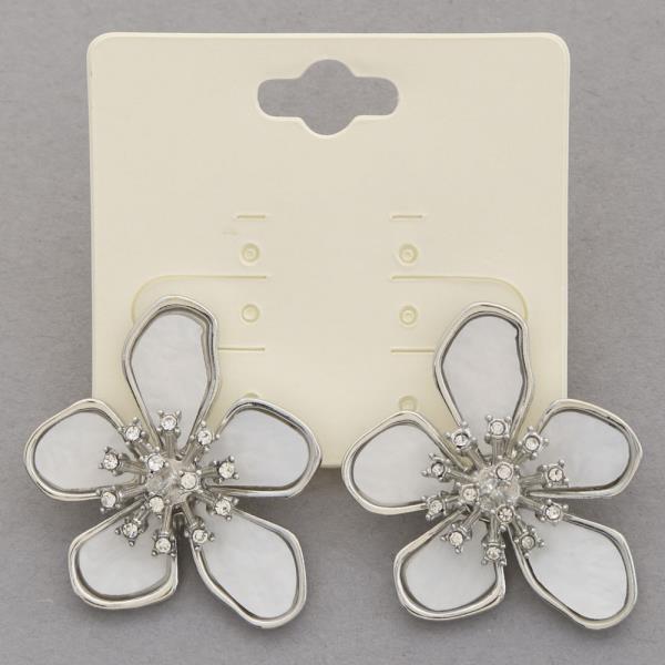 FLOWER METAL POST EARRING