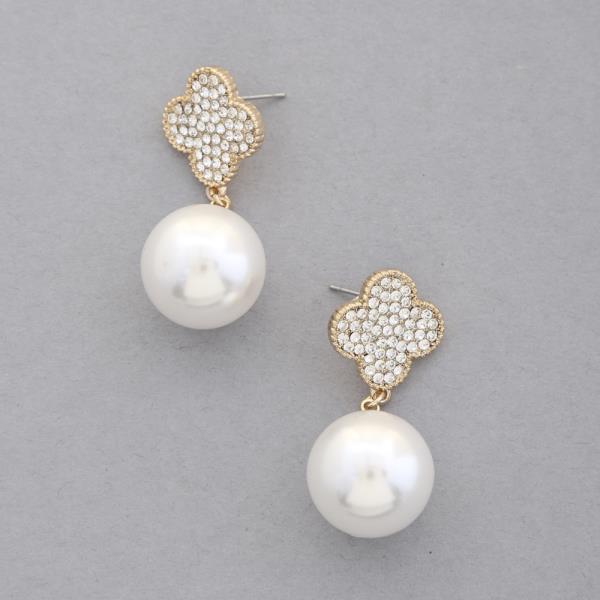 CLOVE PEARL DANGLE EARRING