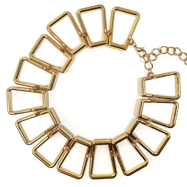 METAL CHUNKY SQUARE CHAIN NECKLACE