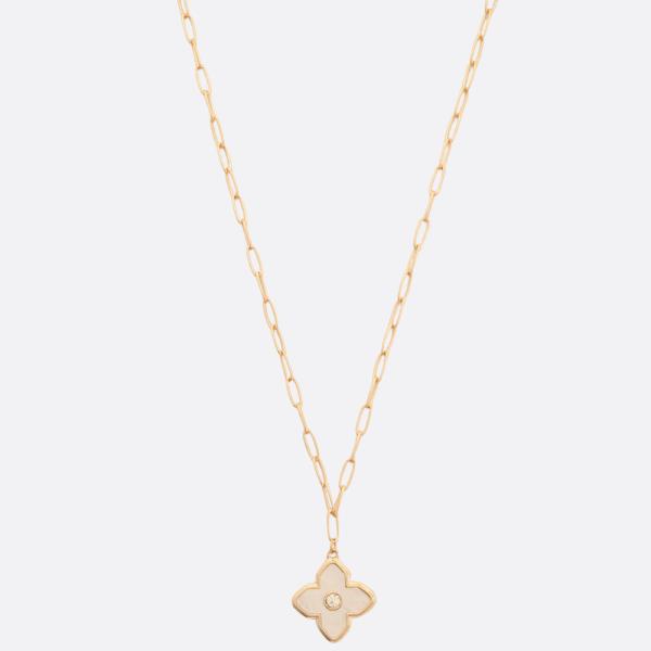 CLOVER CHARM OVAL LINK METAL NECKLACE