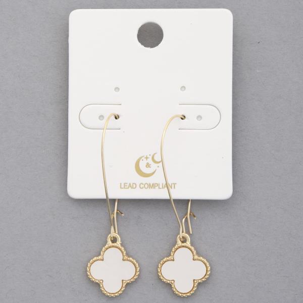 CLOVER CHARM DANGLE EARRING