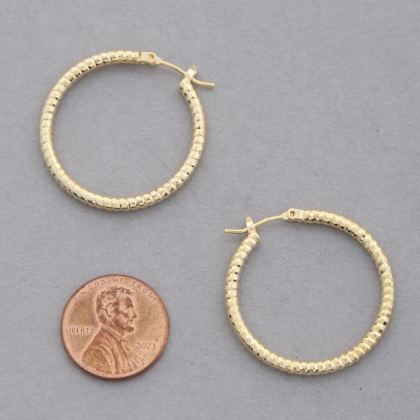 14K GOLD DIPPED TEXTURED HOOP EARRING