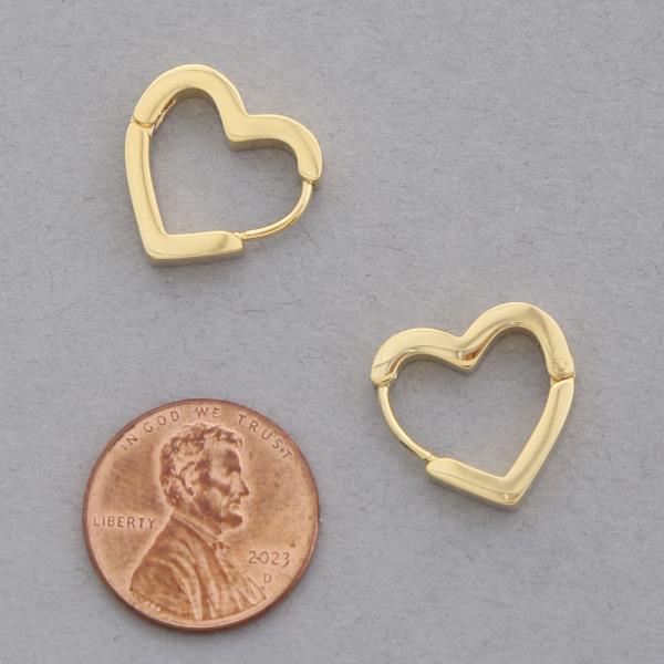 PRECIOUS METAL PLATING HEART SHAPE EARRING