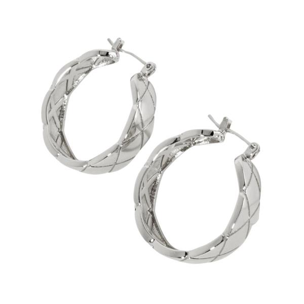 METAL LINE TEXTURED HOOP EARRING