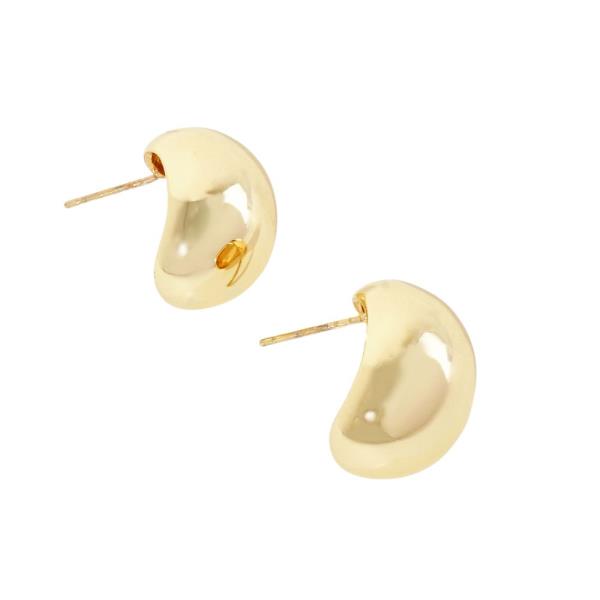 METAL PUFFY CURVED OVAL STUD EARRING