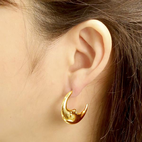 14K GOLD/WHITE GOLD DIPPED CRESCENT MOON HUGGIE HOOP EARRING