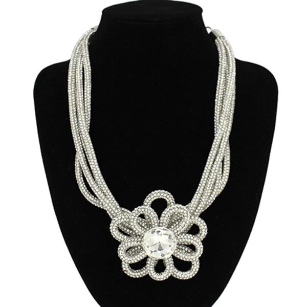 RHINESTONE CHUNKY FLOWER NECKLACE