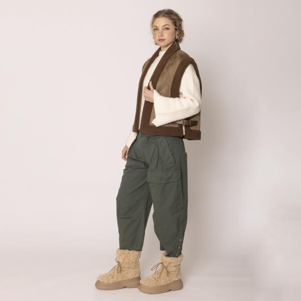 SIDE BUCKLE SHEARLING VEST