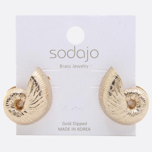 SODAJO SEASHELL GOLD DIPPED EARRING