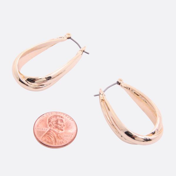 SODAJO LONG OVAL GOLD DIPPED EARRING