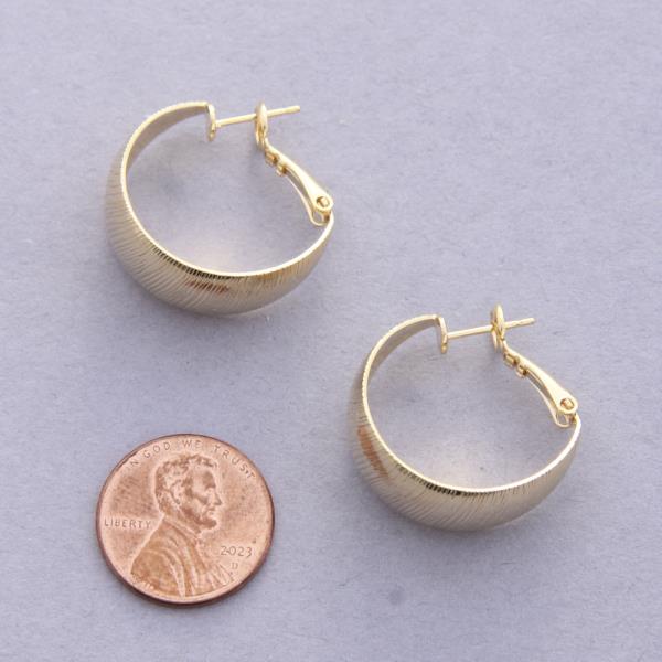 14K GOLD DIPPED BRUSHED METAL HOOP EARRING