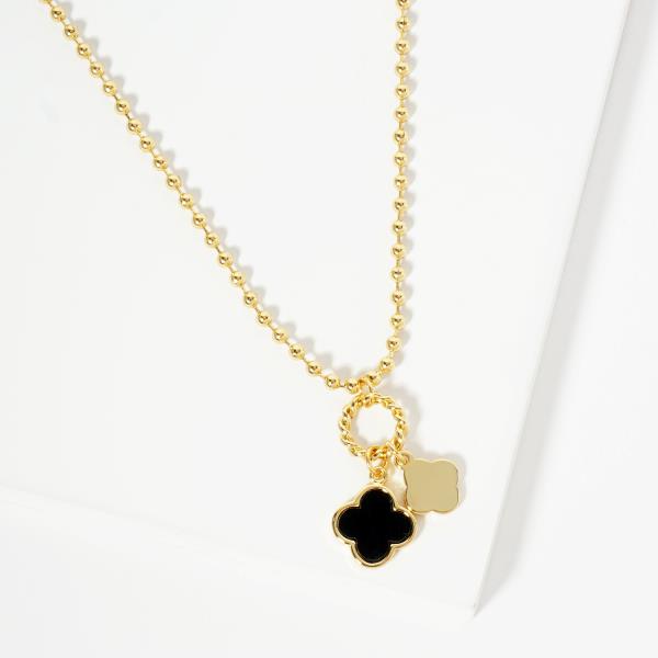 GOLD DIPPED CLOVER PENDANT NECKLACE