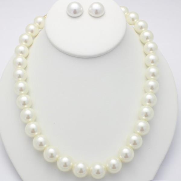 PEARL NECKLACE EARRING SET