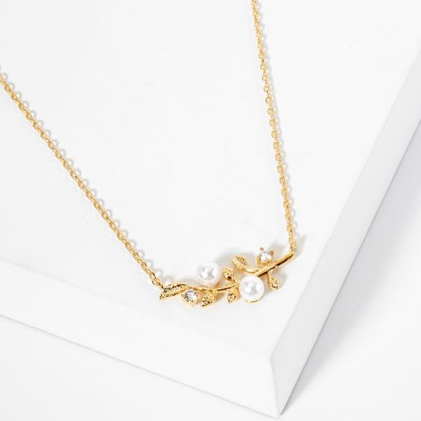 18K GOLD RHODIUM BEST TIME IS NOW LEAF NECKLACE