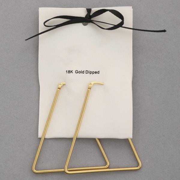 18K GOLD DIPPED TRIANGLE EARRING