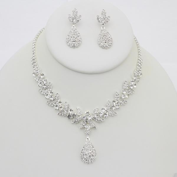 RHINESTONE NECKLACE EARRING SET