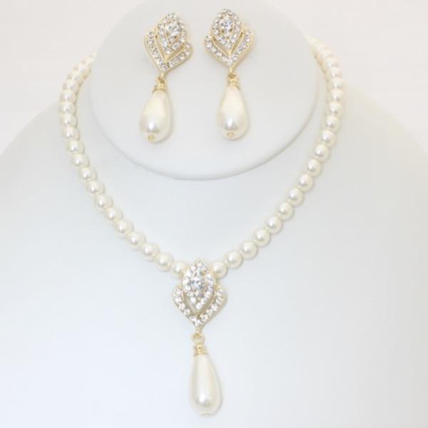 PEARL RHINESTONE NECKLACE EARRING SET