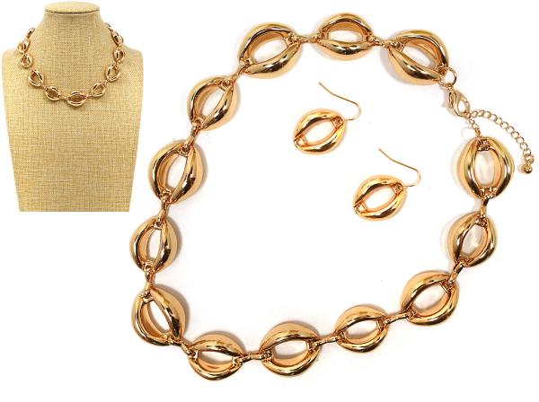 OVAL LINK METAL NECKLACE