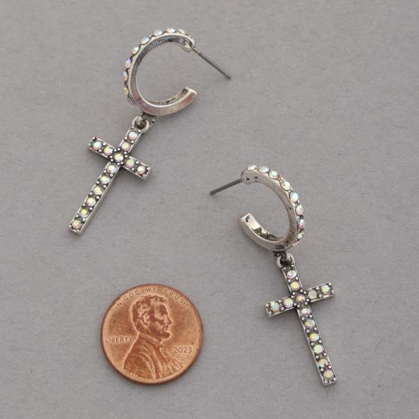 CROSS OPEN HOOP EARRING