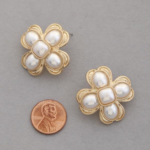 FLOWER PEARL BEAD METAL EARRING