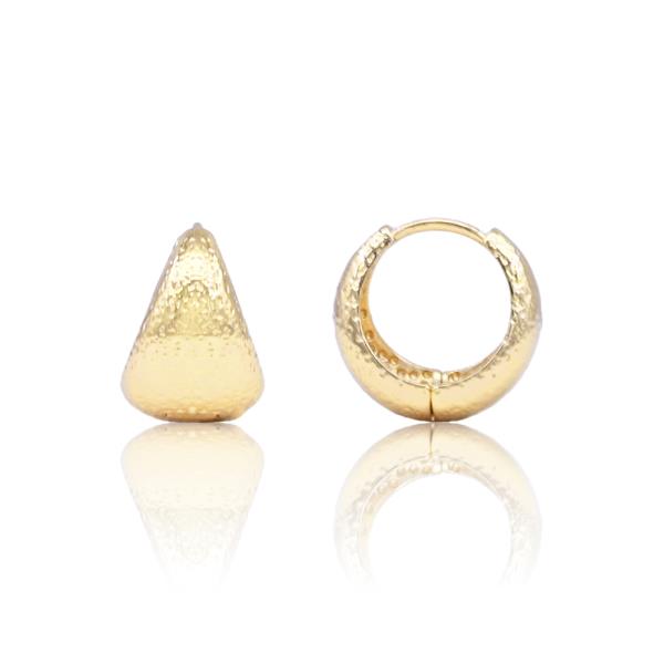 SAND FINISH HUGGIES EARRING