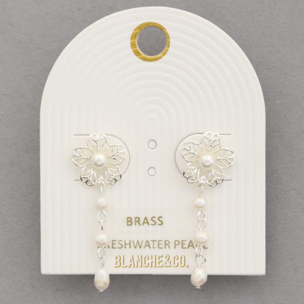 METAL PEARL FLOWER DANGLE EARRING