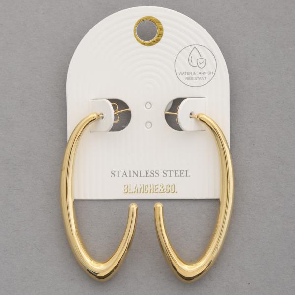 METAL OVAL HOOP EARRING