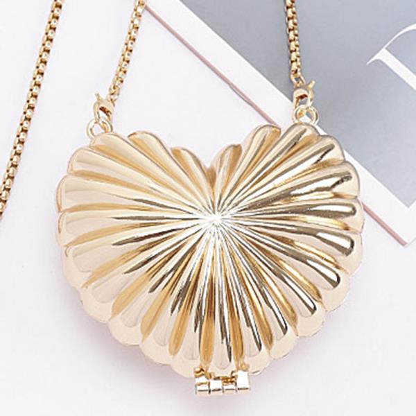 METAL MINI HEART CLUTCH BAG